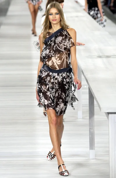Look 19